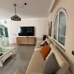 Gorgeous Golf بيت للعطل