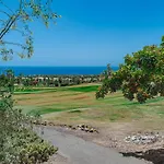 Semesterbostad Gorgeous Golf *