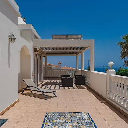 Gorgeous Golf Heated Pool Sea View Costa Adeje (Tenerife)