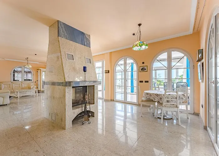 בית נופש Gorgeous Golf