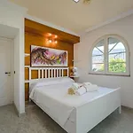 Gorgeous Golf אדחה